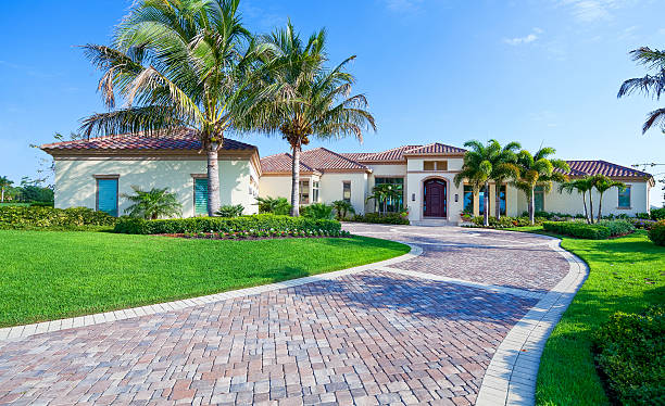  Harbor Isle, NY Driveway Pavers Pros